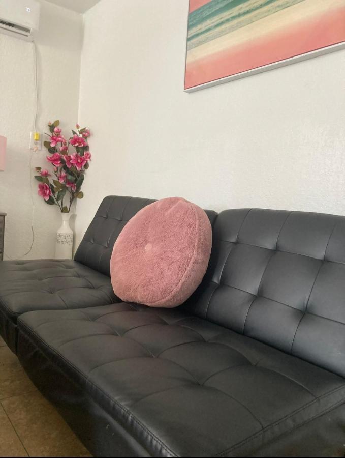 Cozy Studio…With Private Entrance Las Vegas Extérieur photo