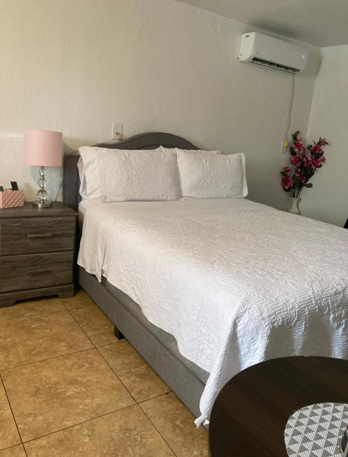Cozy Studio…With Private Entrance Las Vegas Extérieur photo